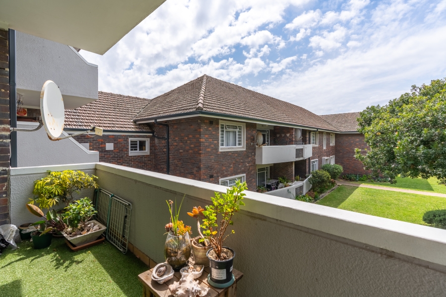 1 Bedroom Property for Sale in Pinelands Western Cape